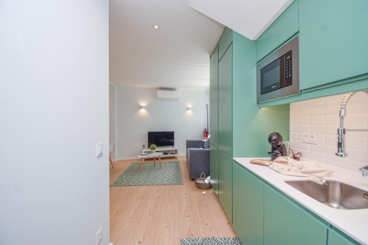 Central & Stylish 2 Bedroom Apartment W/ Balcony Cascais Extérieur photo