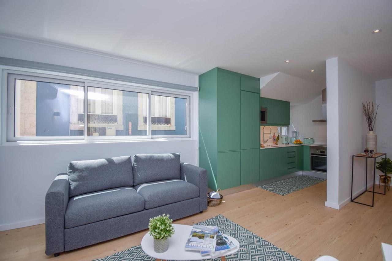 Central & Stylish 2 Bedroom Apartment W/ Balcony Cascais Extérieur photo